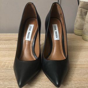 Steve Madden Pump